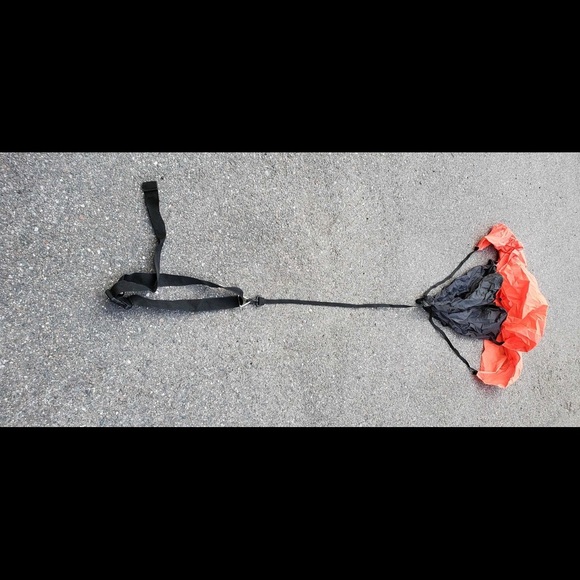 Running Parachute Umbrella - Picture 5 of 5